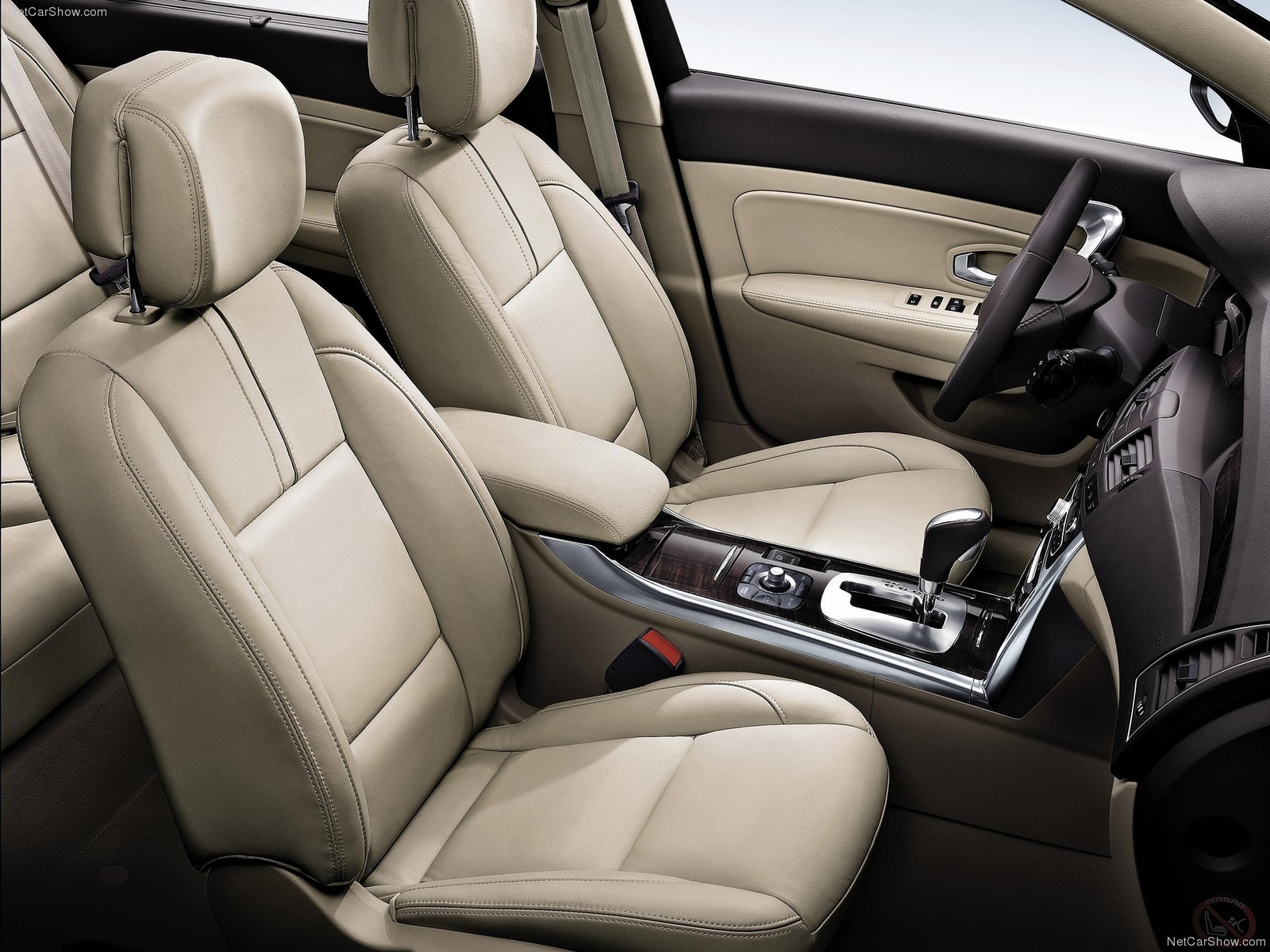 Фото Renault Latitude 2011 (16)